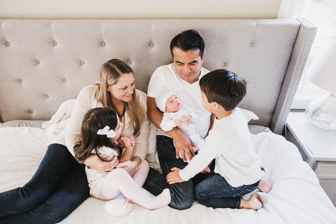 Family of five newborn photo session